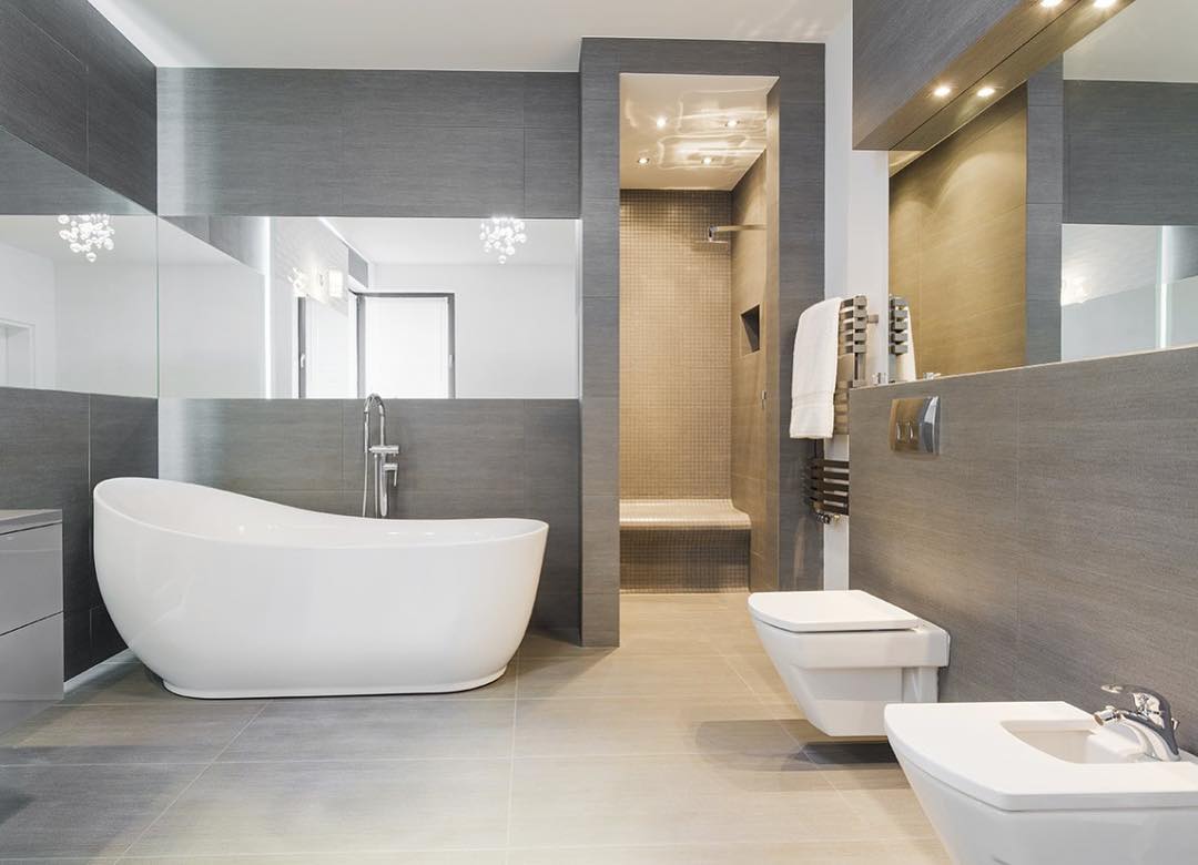 Small Bathroom Renovations: 5 Tips to Give It a Luxurious Look